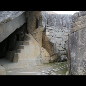 Machu Picchu : ???