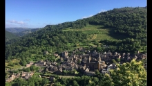 Conques et le mystère de l'étalon métrique